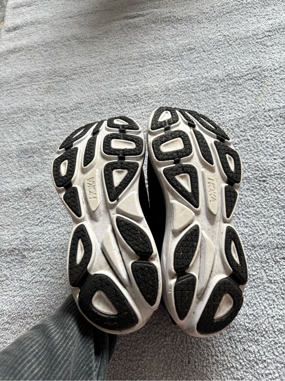 Hoka Women’s Bondi 8 Black Running Shoes - Picture 5 of 15